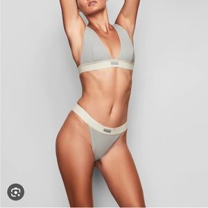 Skims cotton rib thong size small heathered grey nwt